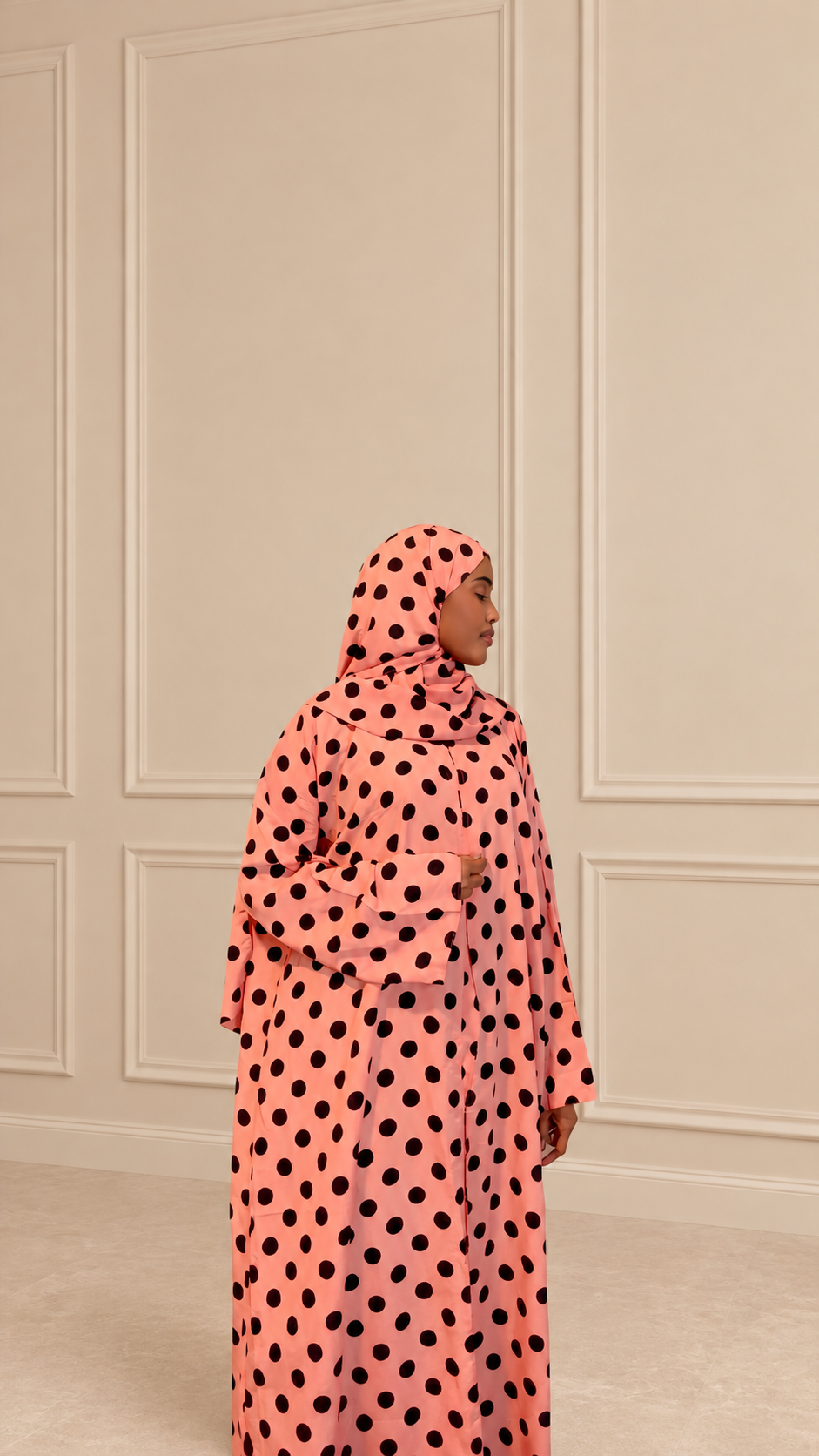 Pink Polka Dot Abaya