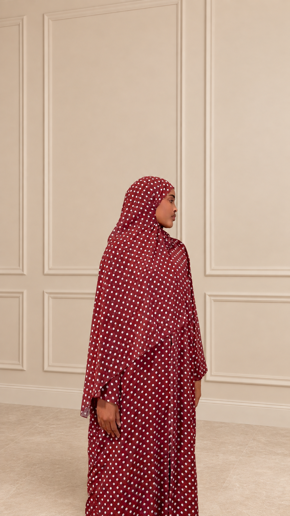 Burgundy Polka Dot Abaya