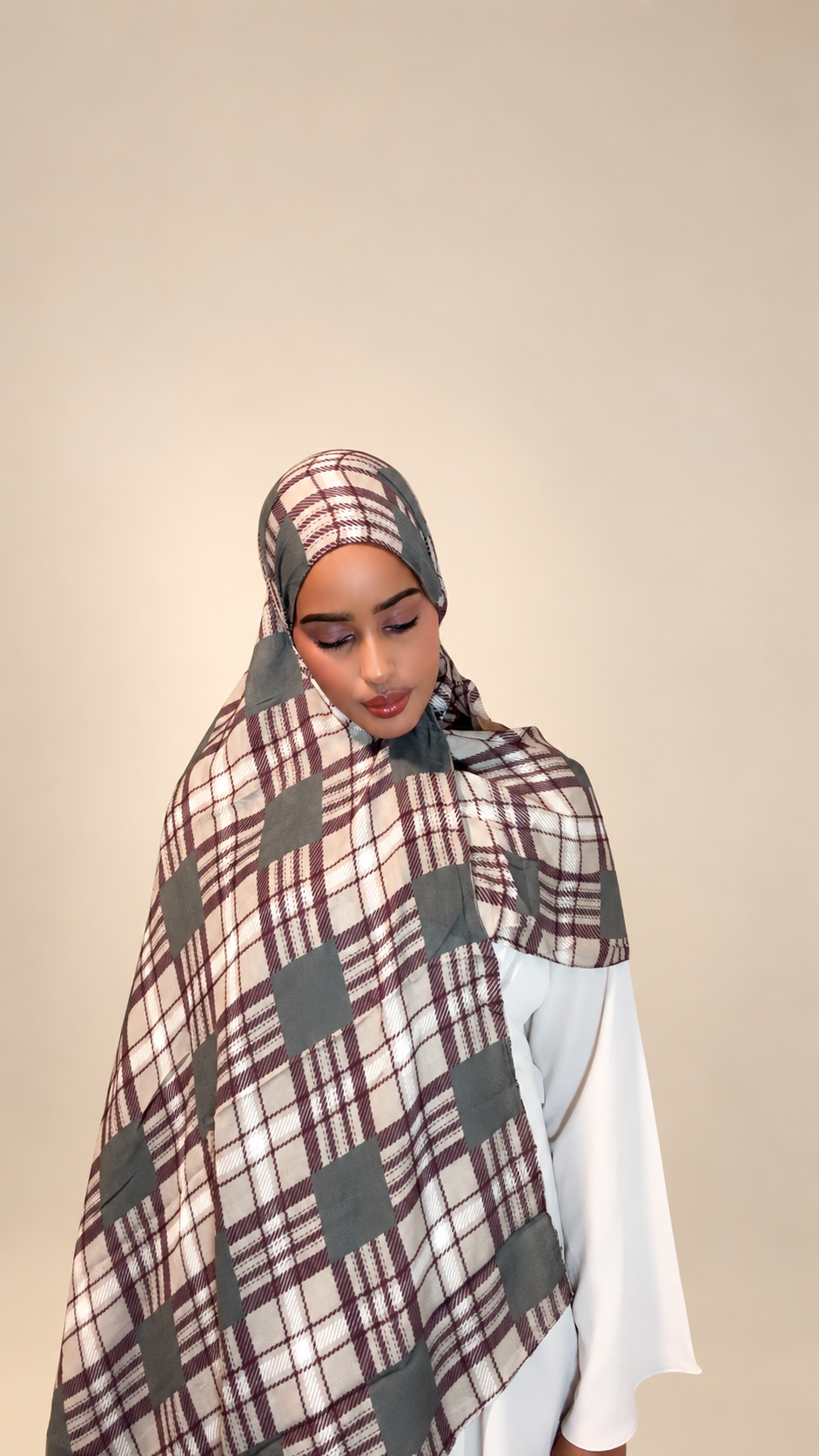 Maysa Plaid Hijab