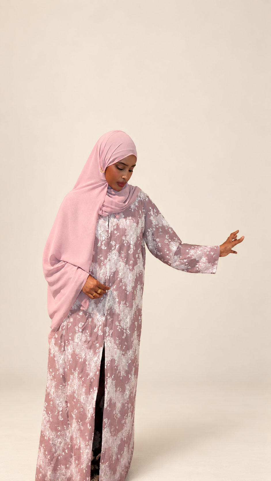 Dusty Mauve Floral Lace Abaya